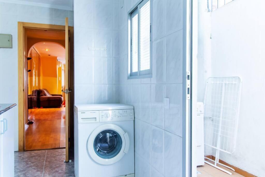 Estudio Para Parejas Con Wifi En La Playa Valencia Room photo